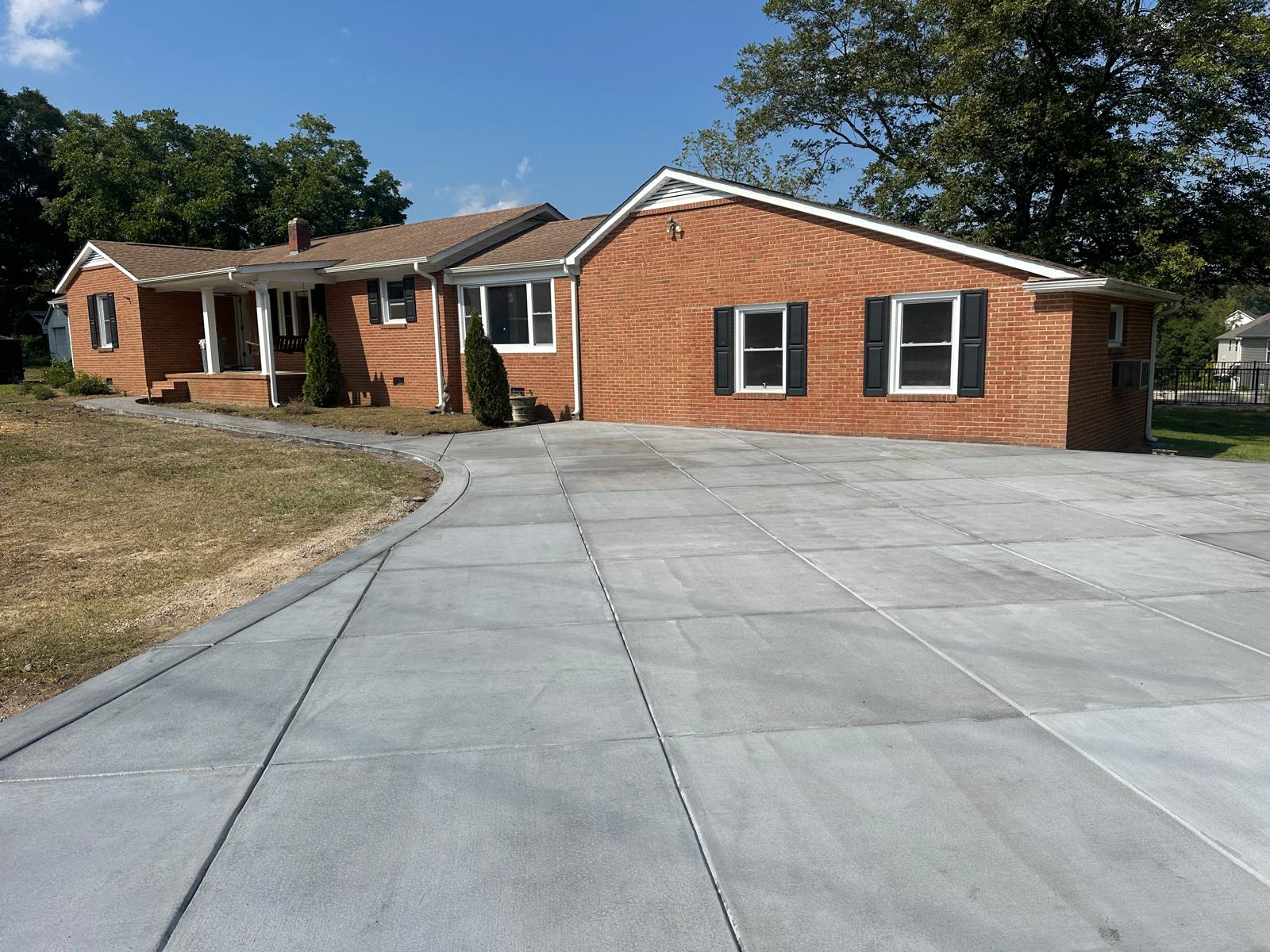 Broom finish driveway